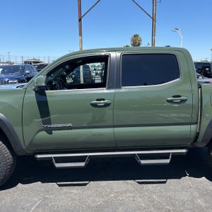 صورة 4 لـ 2021 Toyota TACOMA TRD OFF-ROAD