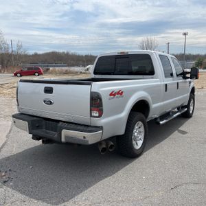 FORD F-250 SUPER DUTY LARIAT - 8