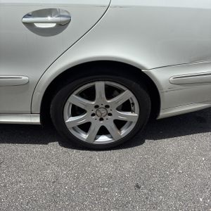 صورة مصغرة 17 لـ 2007 Mercedes-BENZ E-CLASS