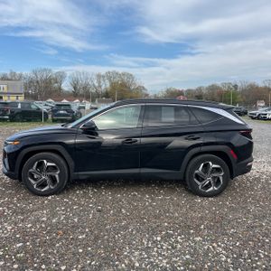 HYUNDAI TUCSON LIMITED - 3