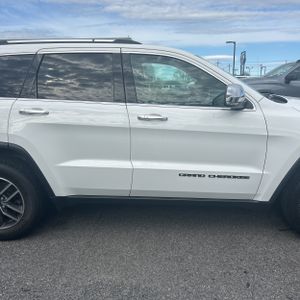 JEEP GRAND CHEROKEE LIMITED - 10