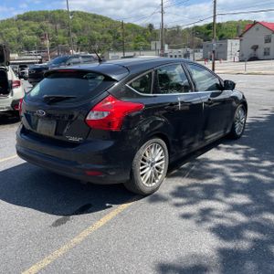 FORD FOCUS TITANIUM - 8