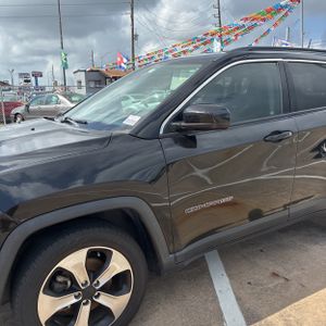 JEEP COMPASS LATITUDE - 2