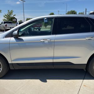 FORD EDGE SEL - 4