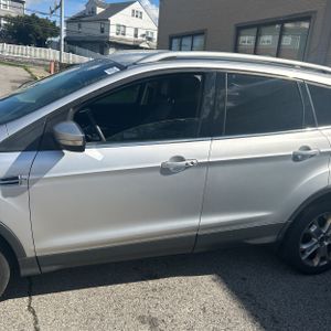 FORD ESCAPE TITANIUM - 4