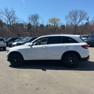 MERCEDES-BENZ GLC - 3