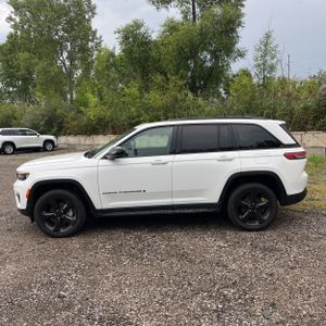 2024 JEEP GRAND CHEROKEE LIMITED 照片 3