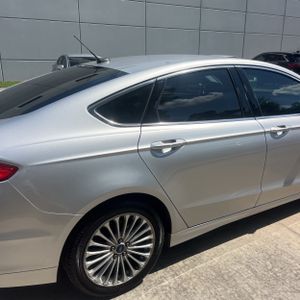 FORD FUSION TITANIUM - 9