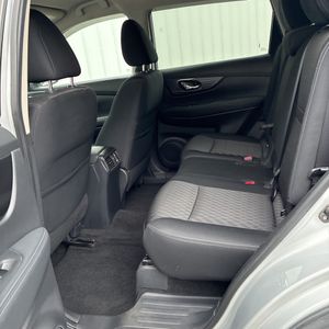 2017 Nissan ROGUE SV — миниатюра 30