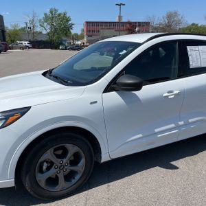 FORD ESCAPE ST-LINE - 2