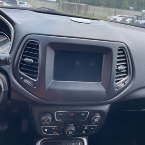 صورة مصغرة 37 لـ 2019 JEEP COMPASS LATITUDE