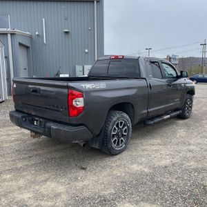 TOYOTA TUNDRA - 8