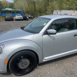 VOLKSWAGEN BEETLE 1.8T CLASSIC - 2