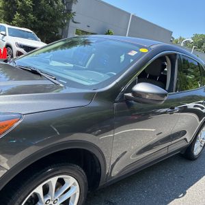 صورة 2 لـ 2020 FORD ESCAPE SE