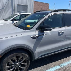 KIA SORENTO X-LINE EX - 2