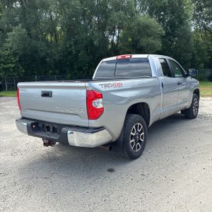 صورة 8 لـ 2017 Toyota TUNDRA SR5