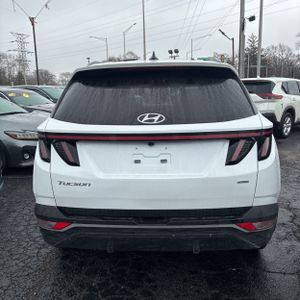 HYUNDAI TUCSON SEL - 7