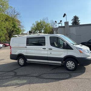 FORD TRANSIT 250 - 10