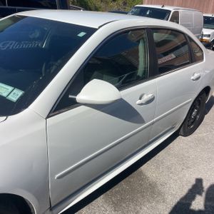 CHEVROLET IMPALA LS - 4