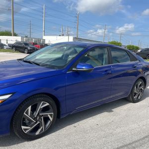 2024 Hyundai ELANTRA LIMITED — фото 2