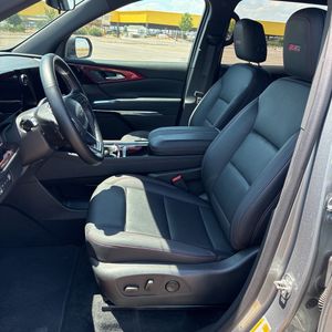صورة مصغرة 32 لـ 2025 Chevrolet TRAVERSE Z71
