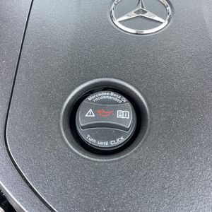 2026 Mercedes-BENZ GLE — миниатюра 47