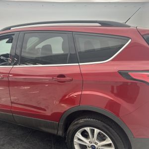 FORD ESCAPE SE - 6