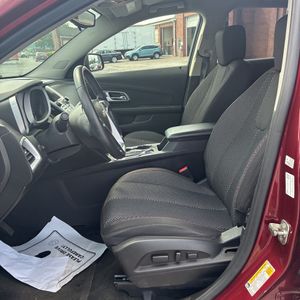 2017 Chevrolet EQUINOX LT 缩略图 32
