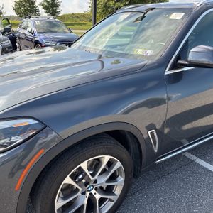 صورة 2 لـ 2019 BMW X5 XDRIVE40I