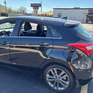 HYUNDAI ELANTRA GT BASE - 6