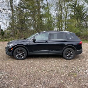 VOLKSWAGEN TIGUAN SE 4MOTION - 3