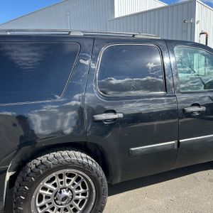 CHEVROLET TAHOE LS - 9