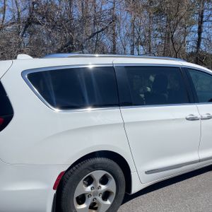 CHRYSLER PACIFICA TOURING-L PLUS - 9