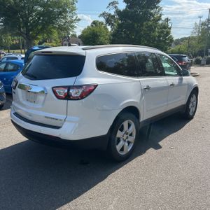 CHEVROLET TRAVERSE LT - 7