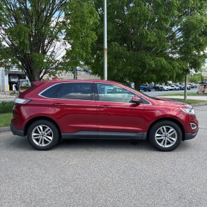 FORD EDGE SEL - 10