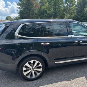 2020 KIA TELLURIDE S 照片 9