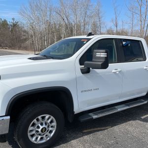 CHEVROLET SILVERADO 2500HD LT - 2