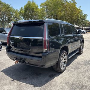 صورة 8 لـ 2015 Cadillac ESCALADE LUXURY
