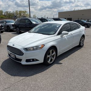 FORD FUSION SE - 1