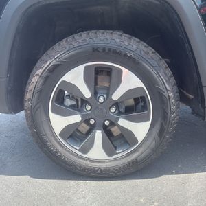 2023 JEEP GRAND CHEROKEE 4XE 缩略图 19