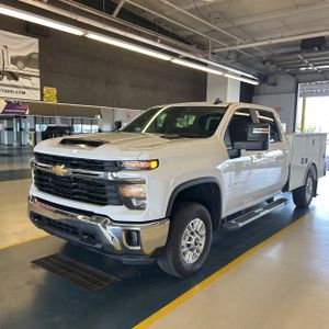 صورة 1 لـ 2025 Chevrolet SILVERADO 2500HD LT