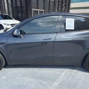 صورة 4 لـ 2024 Tesla MODEL Y LONG RANGE