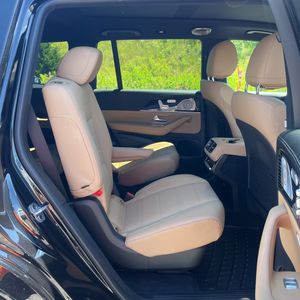 2025 Mercedes-BENZ GLS 缩略图 35