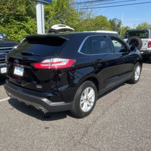 FORD EDGE SEL - 8