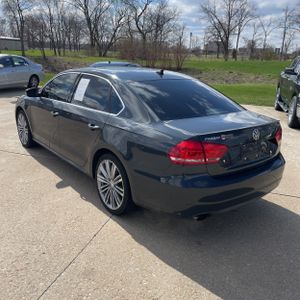 VOLKSWAGEN PASSAT 1.8T SPORT - 5