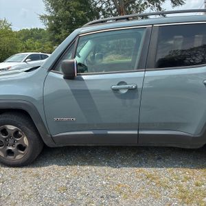 2017 JEEP RENEGADE SPORT — фото 4