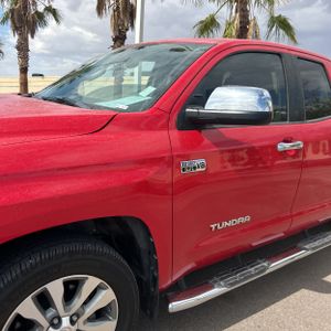 2016 Toyota TUNDRA LIMITED photo 2