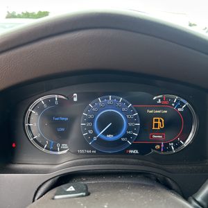 صورة 42 لـ 2017 Cadillac ESCALADE LUXURY
