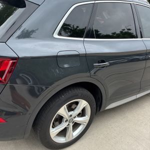 AUDI Q5 PREMIUM PLUS - 9