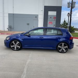 VOLKSWAGEN GOLF R 4MOTION - 3